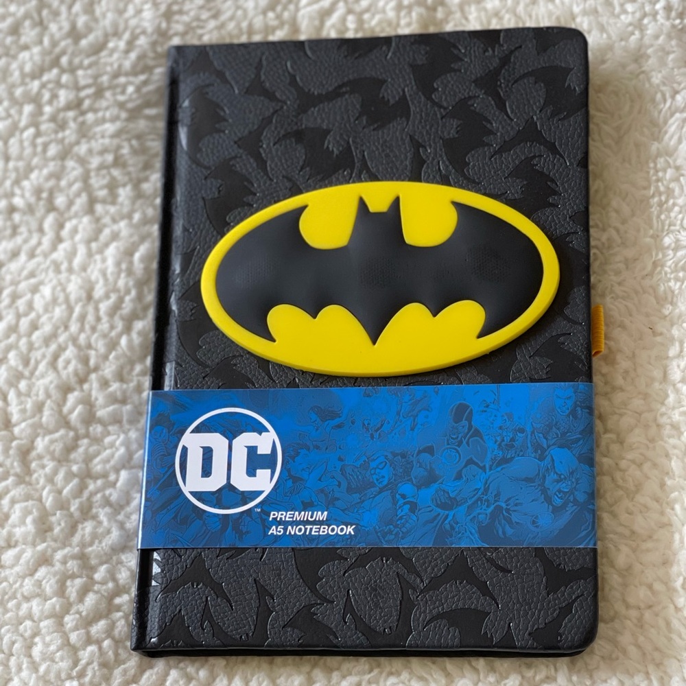Premium A5 Premium Batman Notebook - Picture 3 of 6